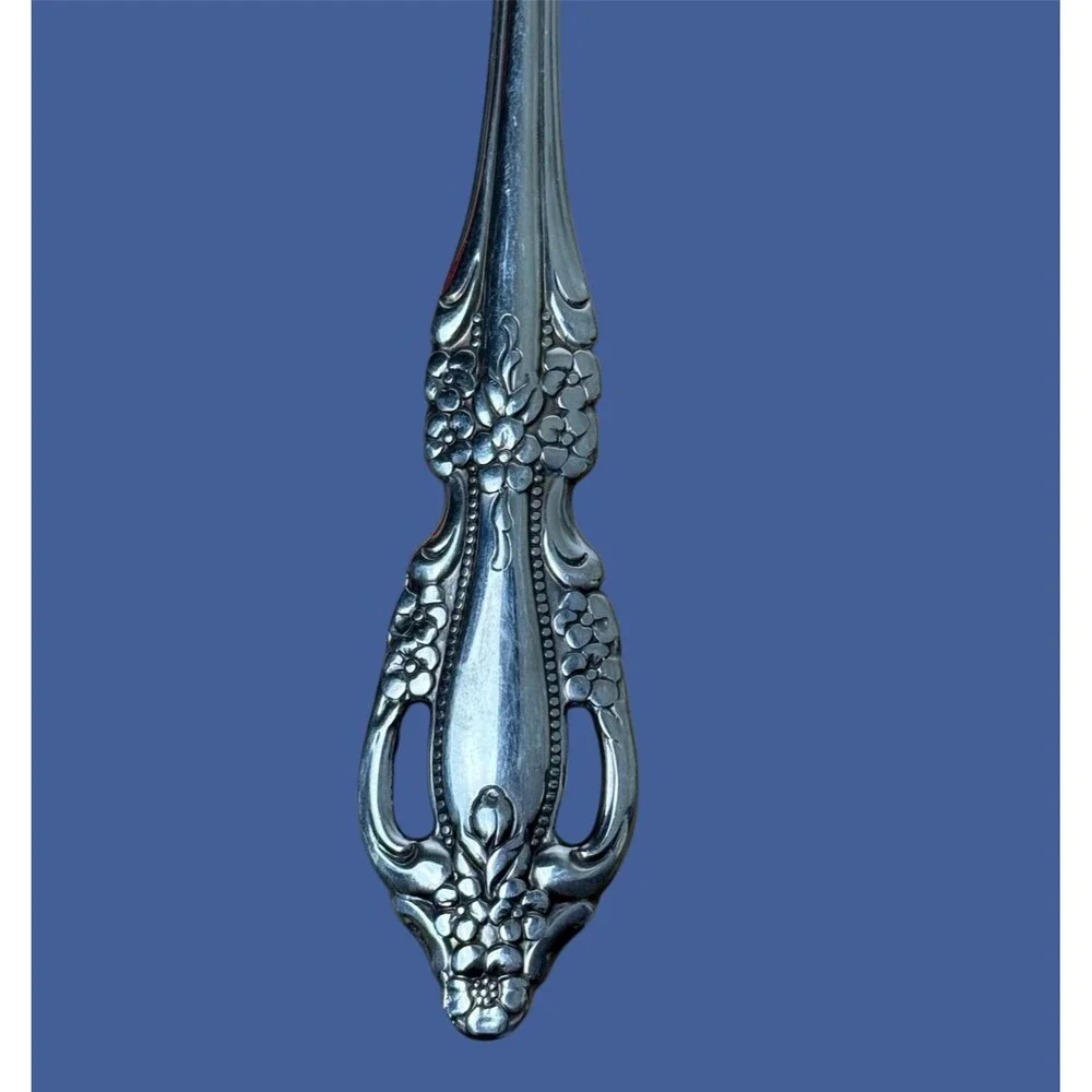Oneida Serving Fork Raphael Stainless Distinction Flatware Vintage‎ Silverware